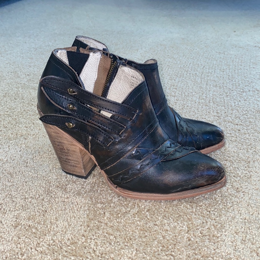 Freebird by Steven booties